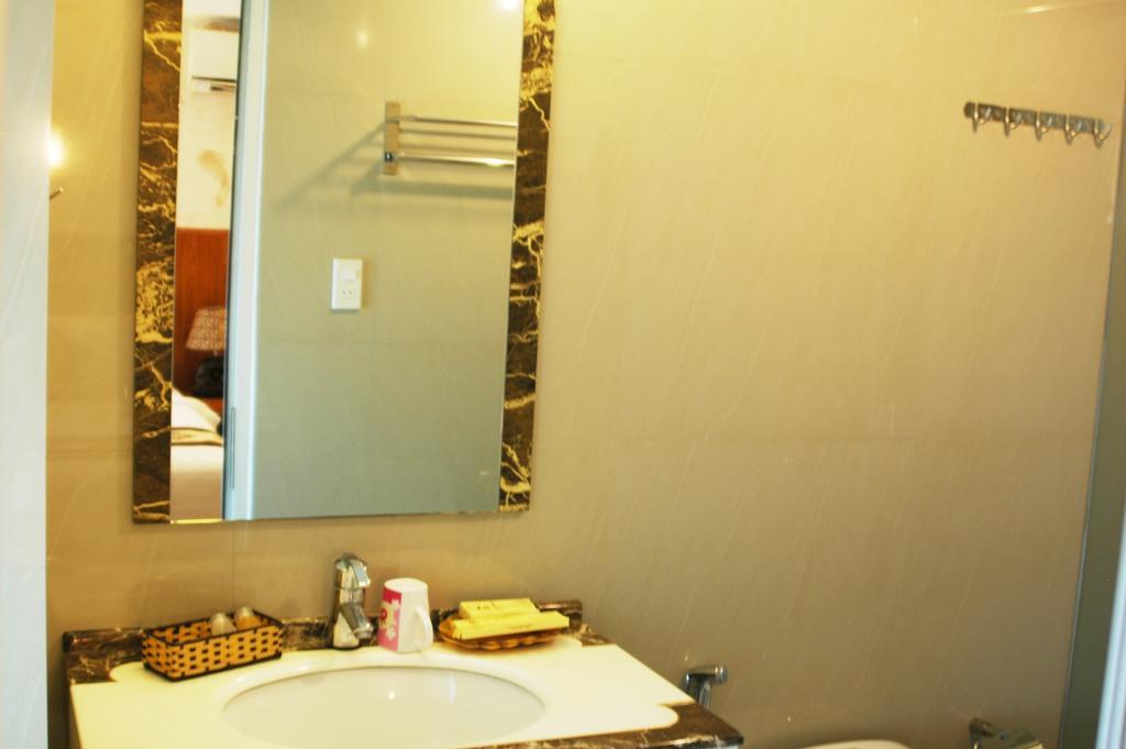 Minh Nhat Hotel На Транг Стая снимка